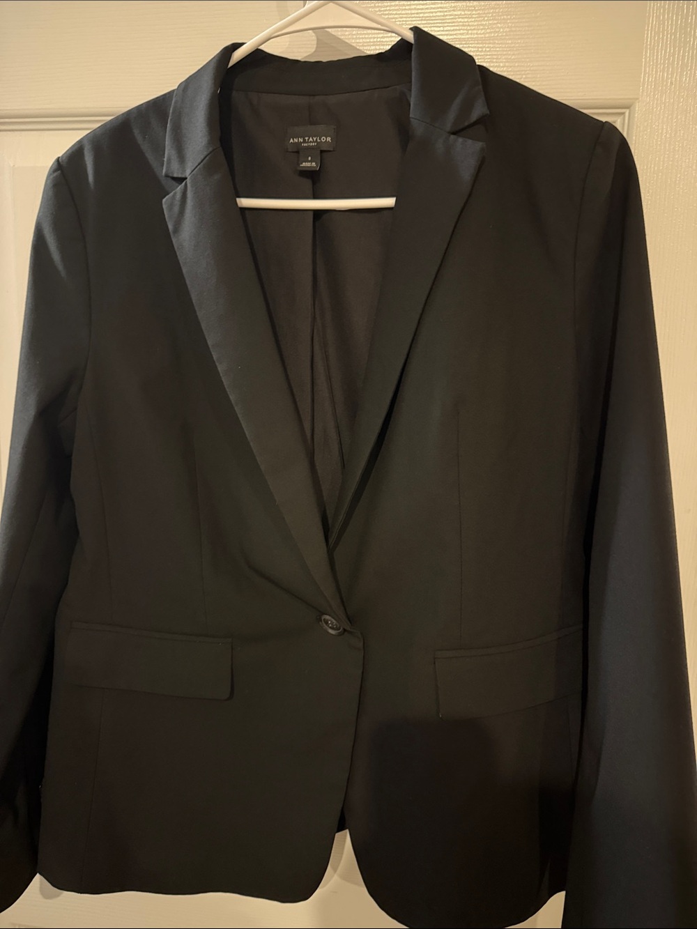 Ann Taylor Black Single-Button Tailored Blazer